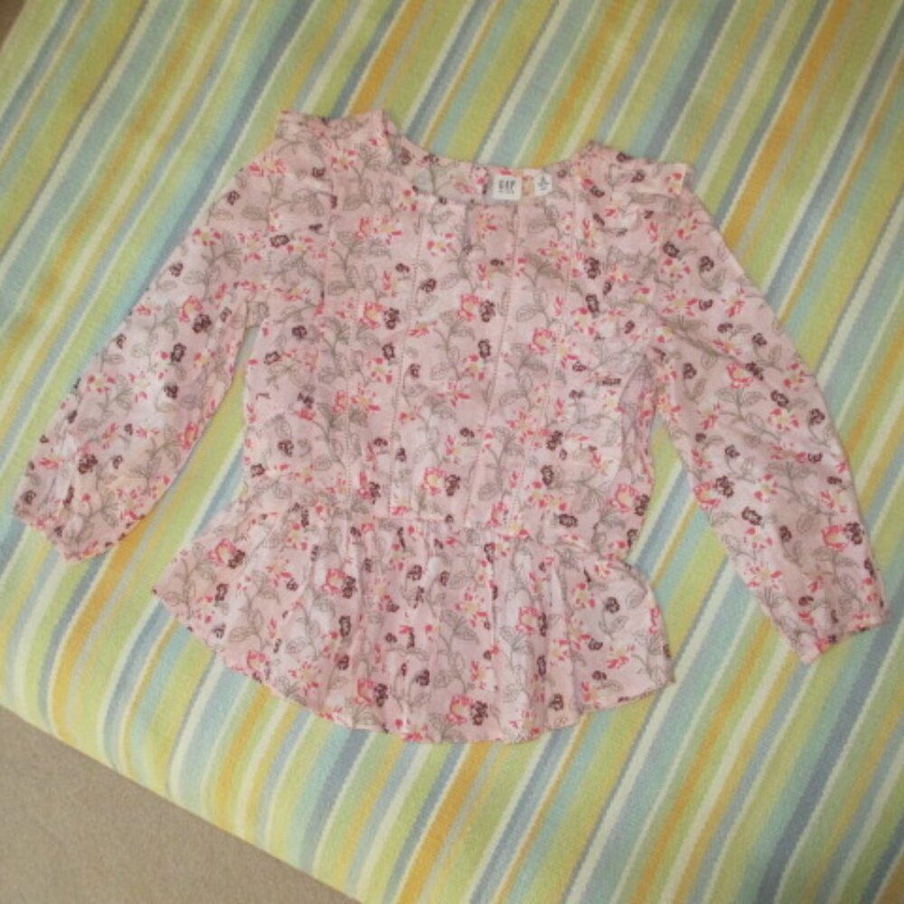 GAP Kids Pink Floral Top, Size 8 Medium
